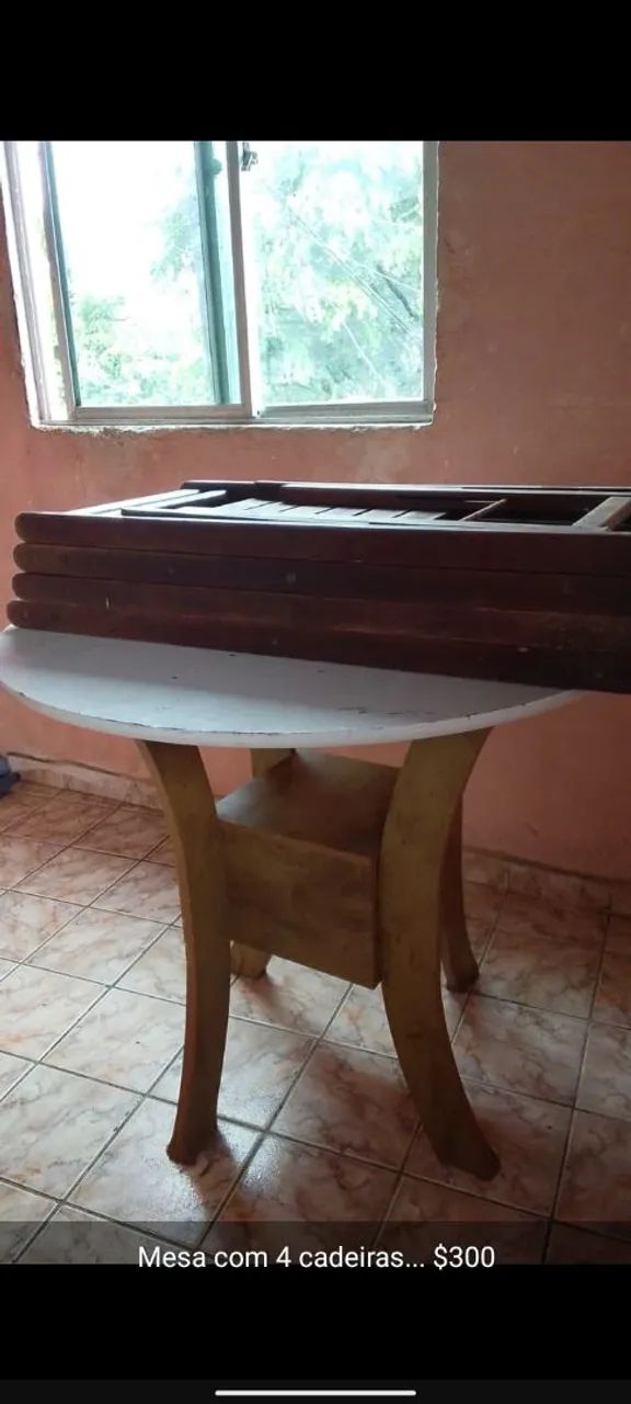 Mesa simples,com 4 cadeiras  - Foto 3