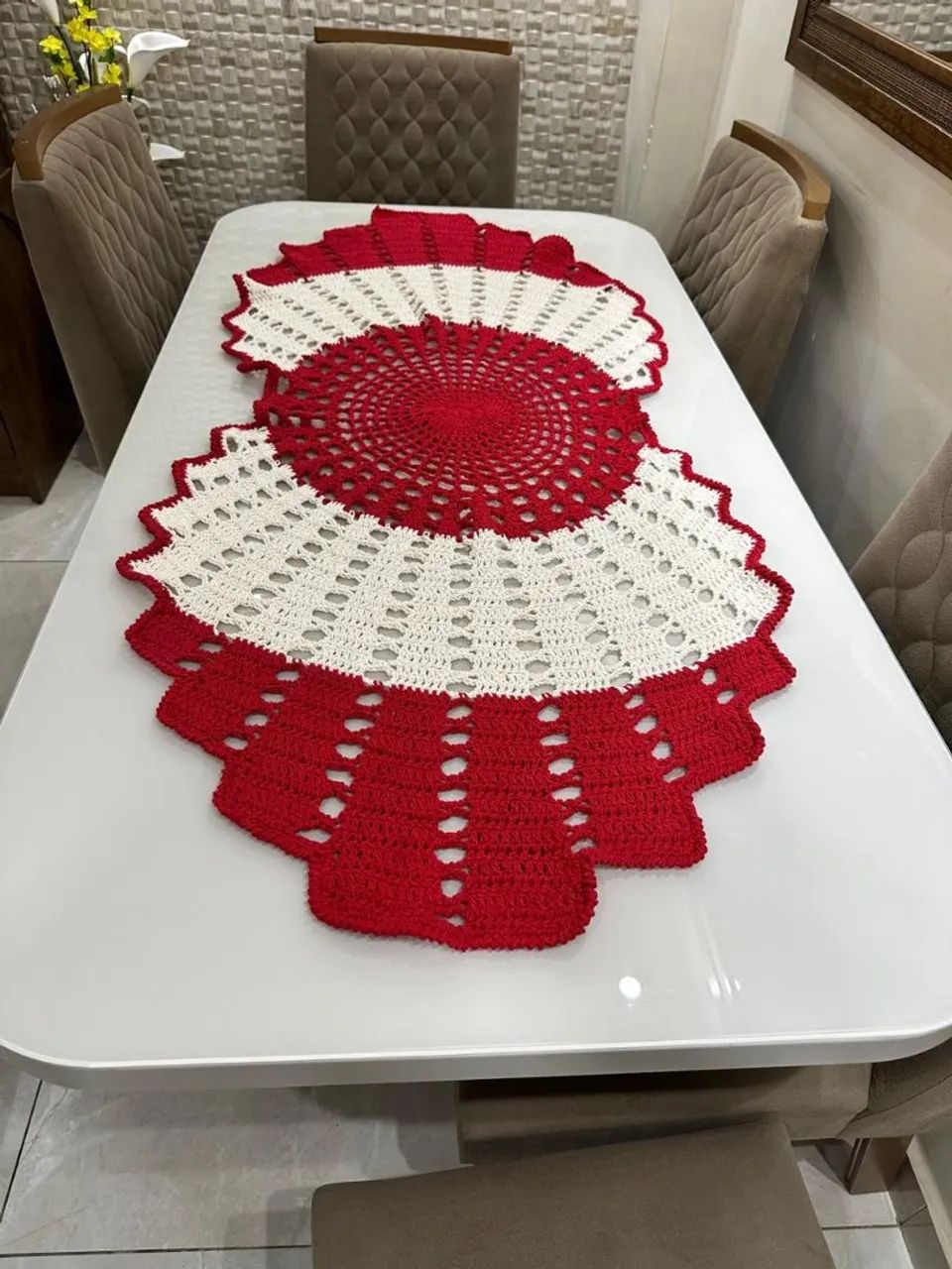 Mesa com 6 cadeiras - Foto 2