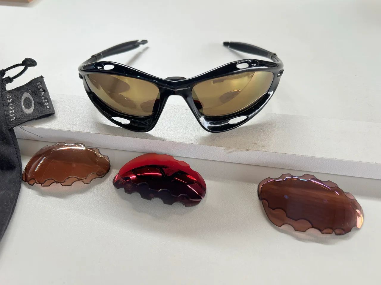 Oakley racing