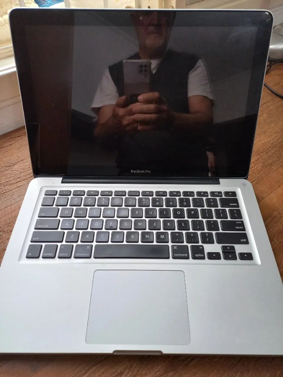 Macbook Apple 13" 4GB -SSG 240GB - Foto 2