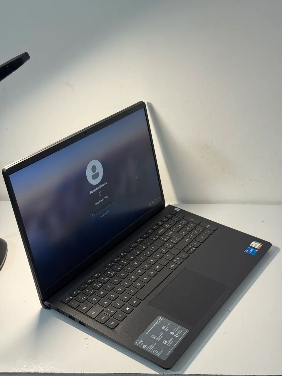 Notebook Dell - i5 de 11ª geração- 8GB RAM - SSD 256 - Notebooks