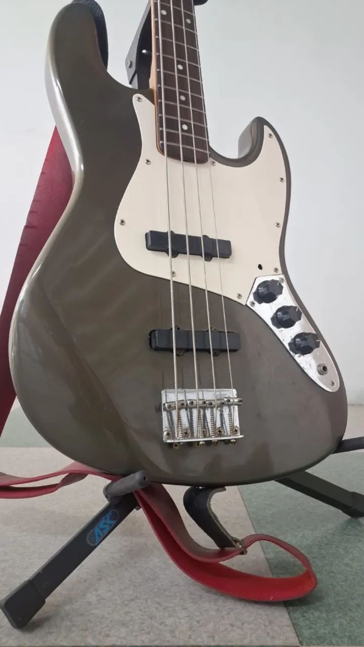 Baixo Jazz Bass Giannini - Década de 90 - OFERTA - Foto 2