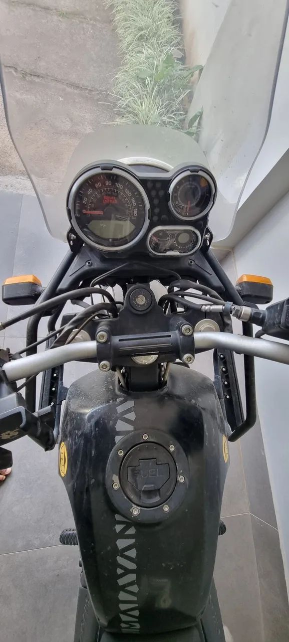 Himalayan 411 - Foto 4