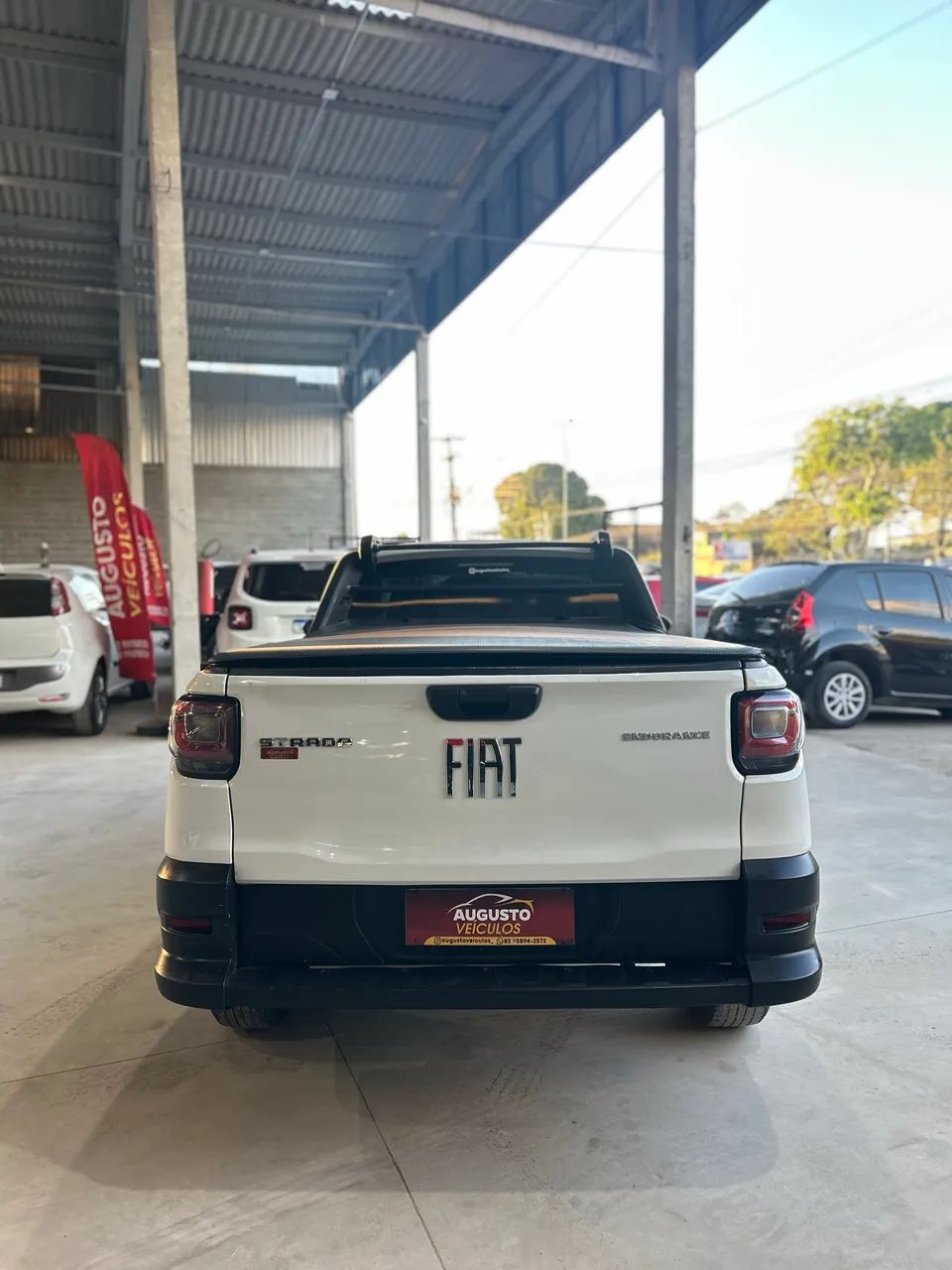 Fiat Strada Endurance 1.4 Flex 8V CS Plus 2023 - Foto 4