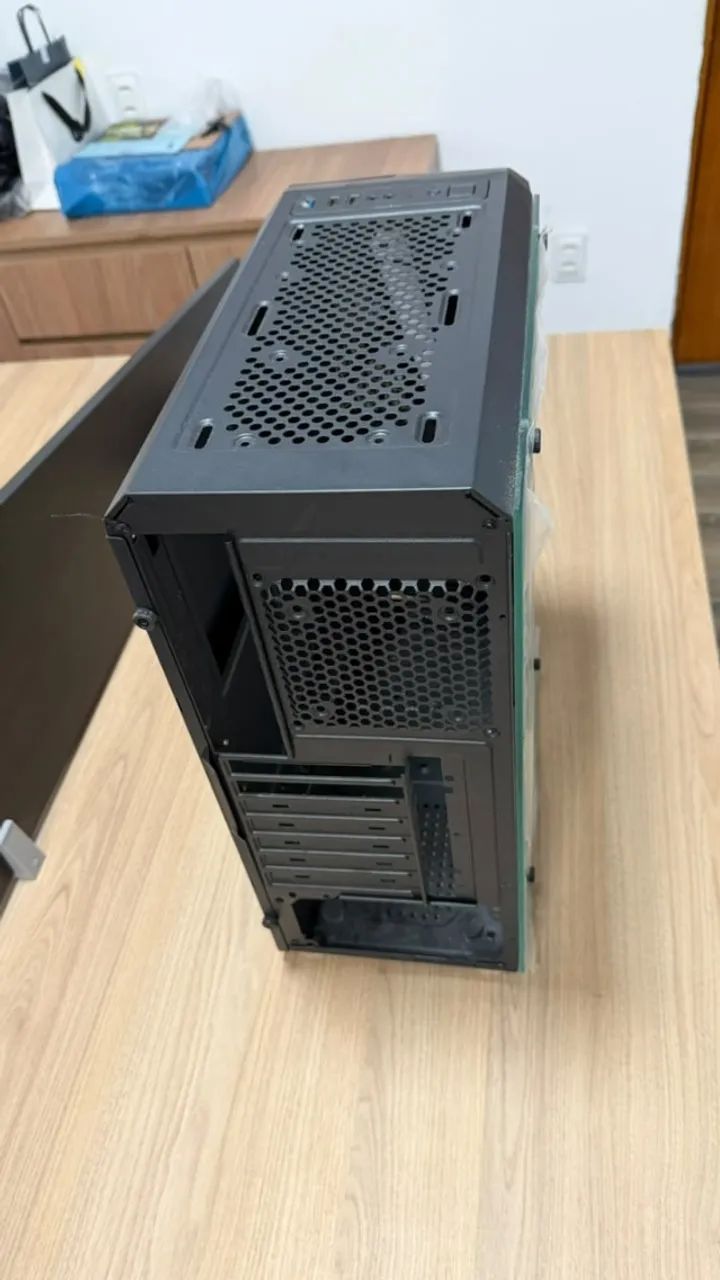 Gabinete ATX - Foto 3
