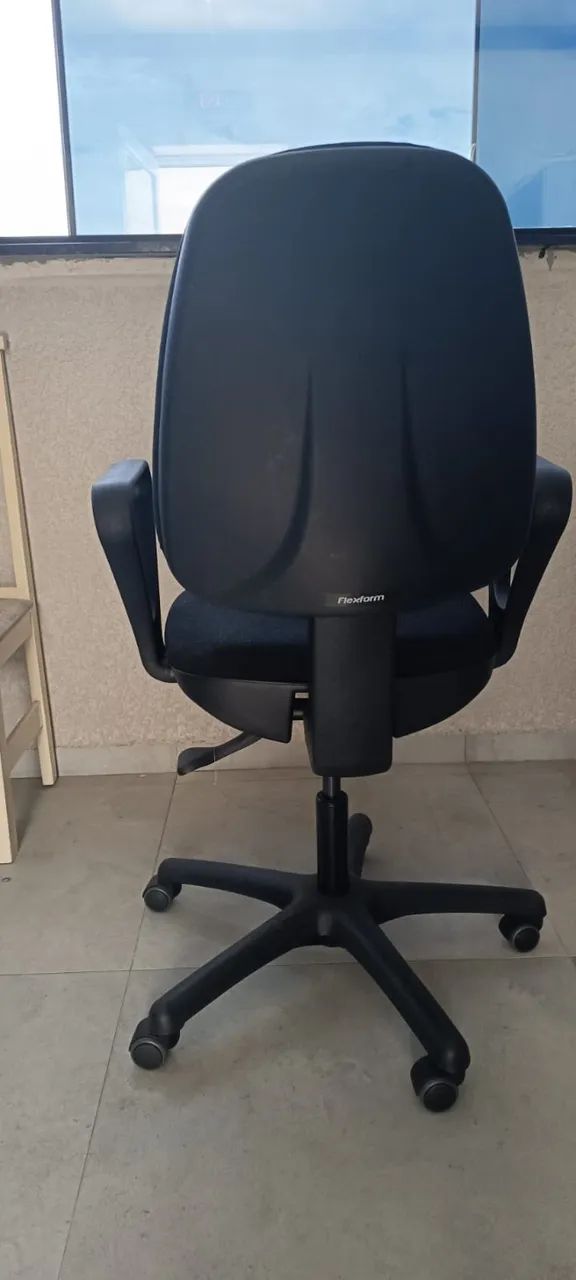 Cadeira de escritório Flexform - Foto 2