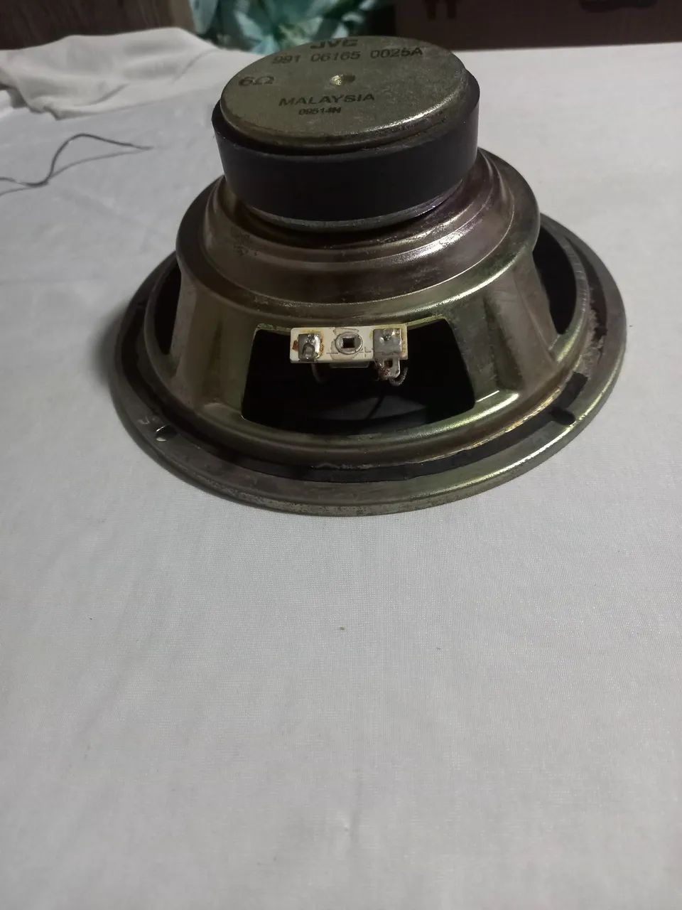 UM ALTO FALANTE JVC MAD IN MALASYA 6,7 POLEGADAS  - Foto 3