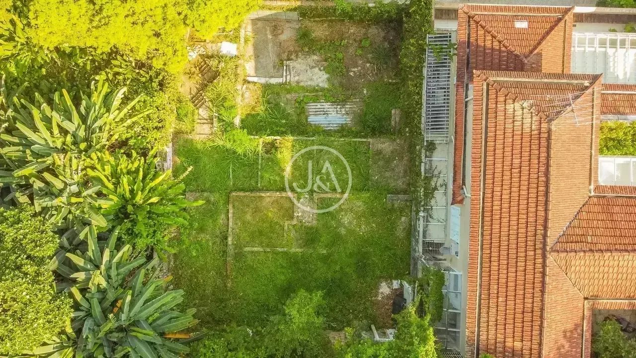 Terreno no Jardim Botânico de 705m² - Foto 2