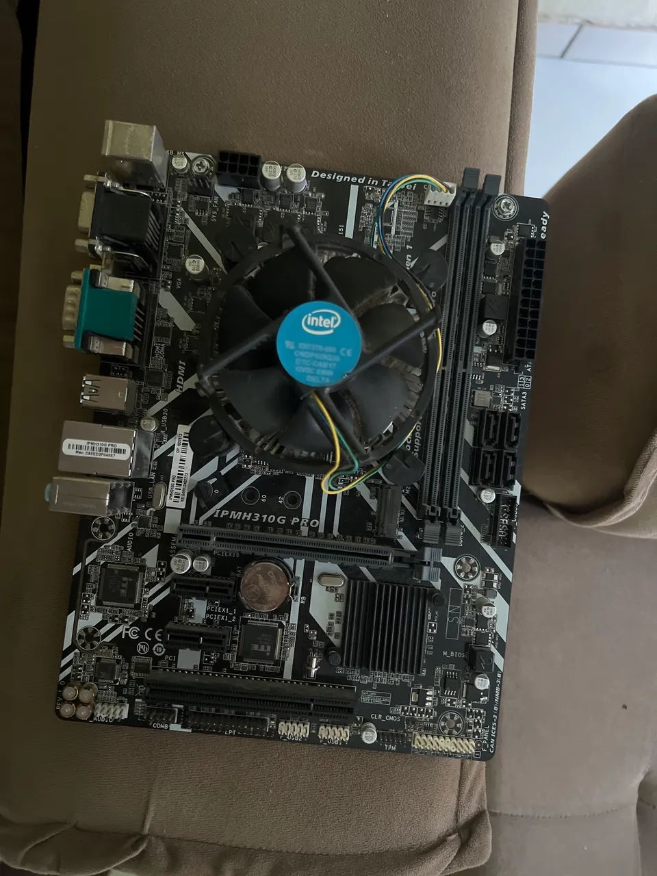 placa mãe ipmh310g Pro + processador i3 de 9 geração  - Foto 2