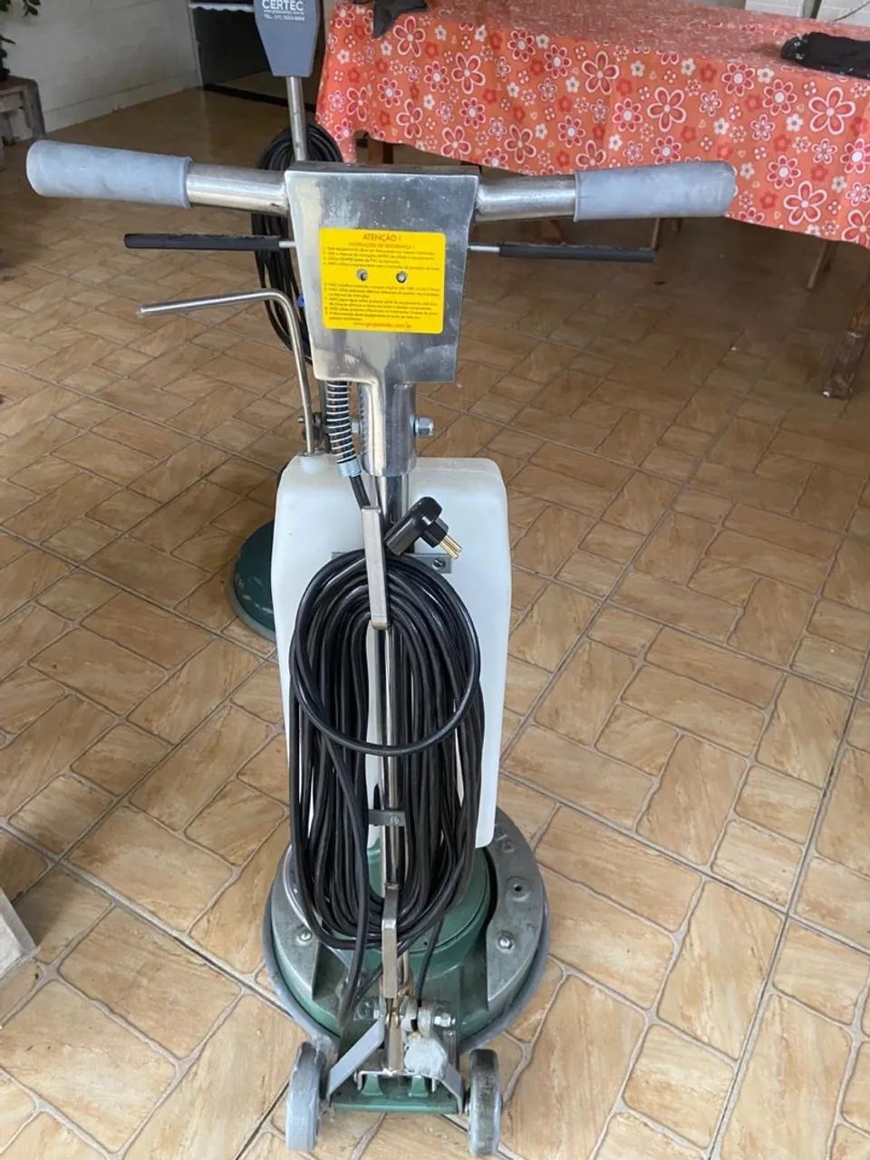 Máquina limpeza pisos removedora certec  - Foto 2
