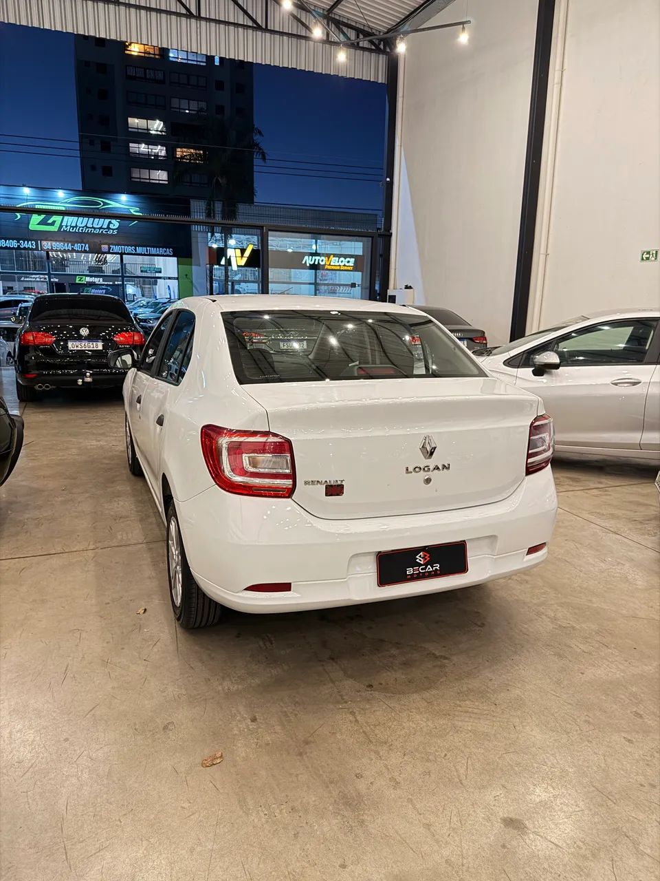 Renault Logan Authentique Flex 1.0 12V 4P 2018 - Foto 4