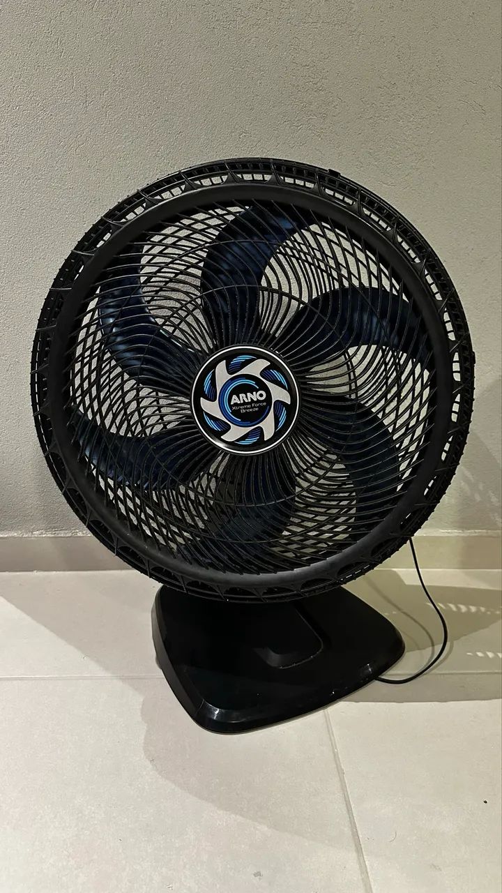 Ventilador de Mesa Arno Xtreme Force Breeze 50cm VB50, 126W, 6 Pás 110V