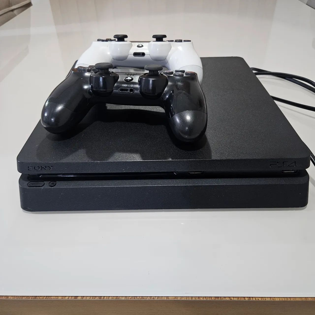 Playstation 4 slim 1tb  - Foto 3
