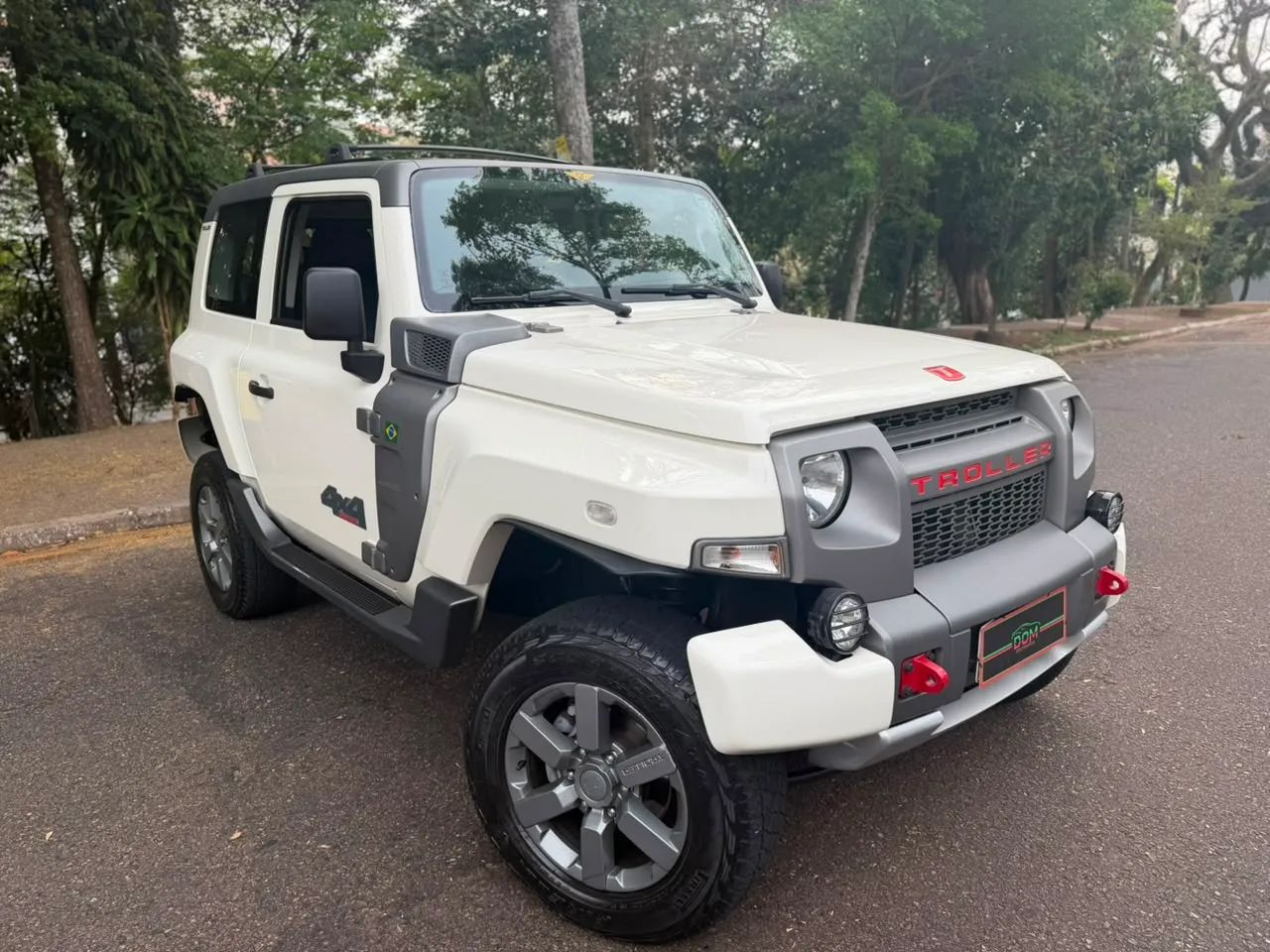 Troller T-4 XLT 3.2 2017