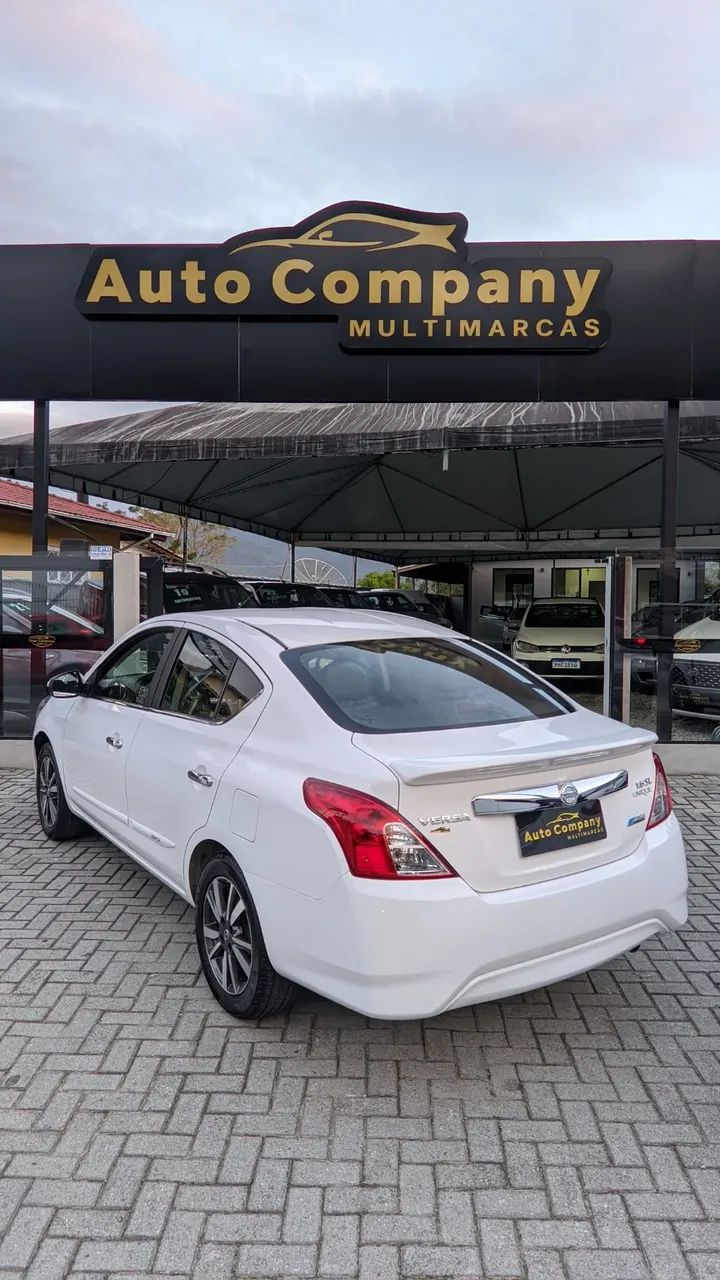 Nissan Versa Unique 1.6 16V Flexstart 4P Aut. 2018 - Foto 3