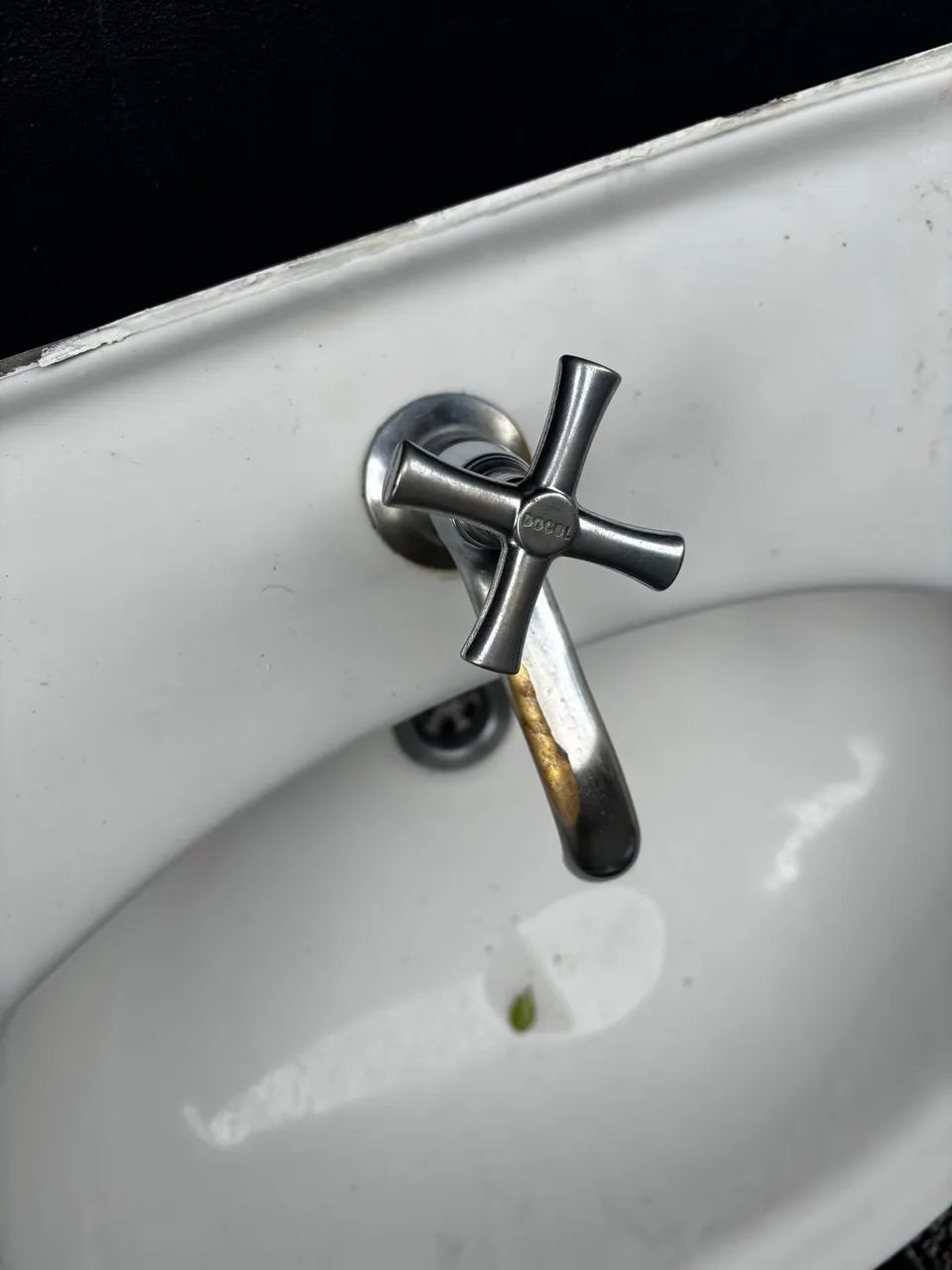 Pia branca banheiro lavatório branca com torneira - Foto 4