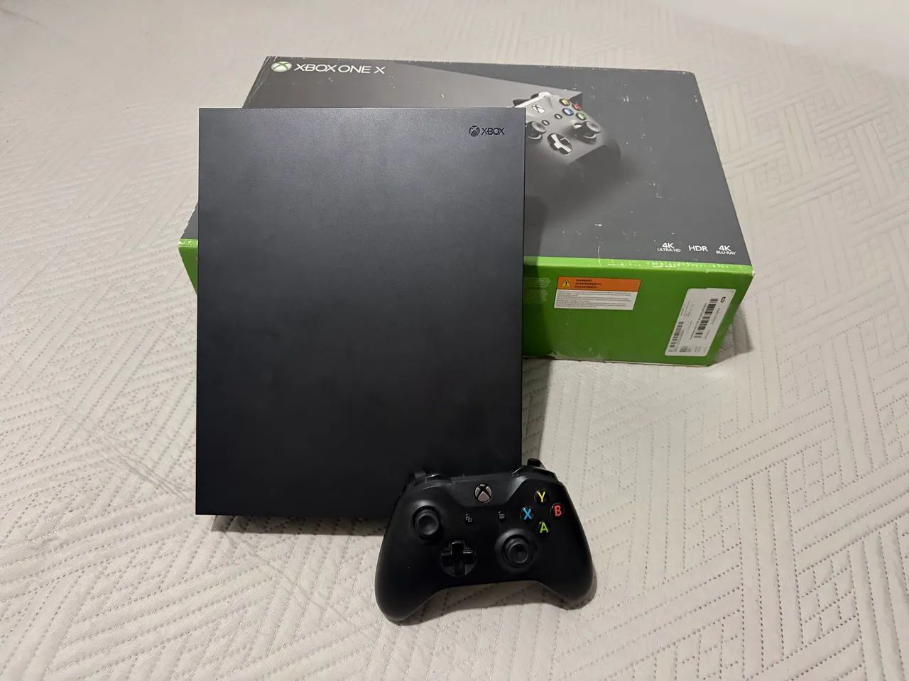 Xbox One X 1tb - Foto 3