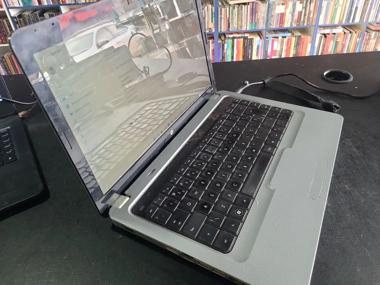 Norebook hp G42 core i3 m730 4gb ram ssd de 128gb bateria nova  - Foto 3