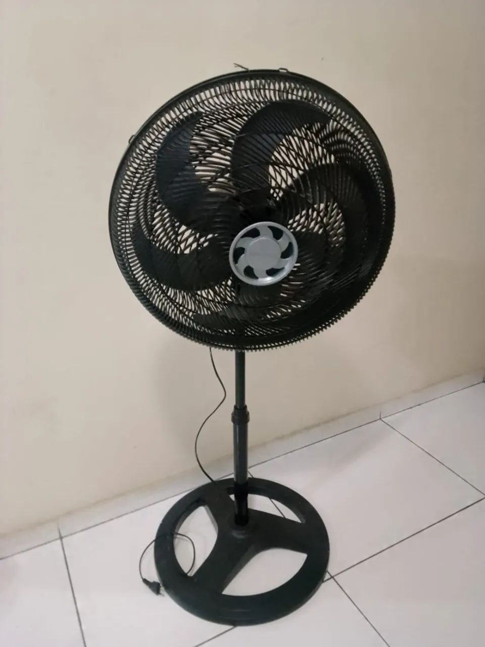 Ventilador Coluna Grande Super Turbo 6 Pás Ventisol