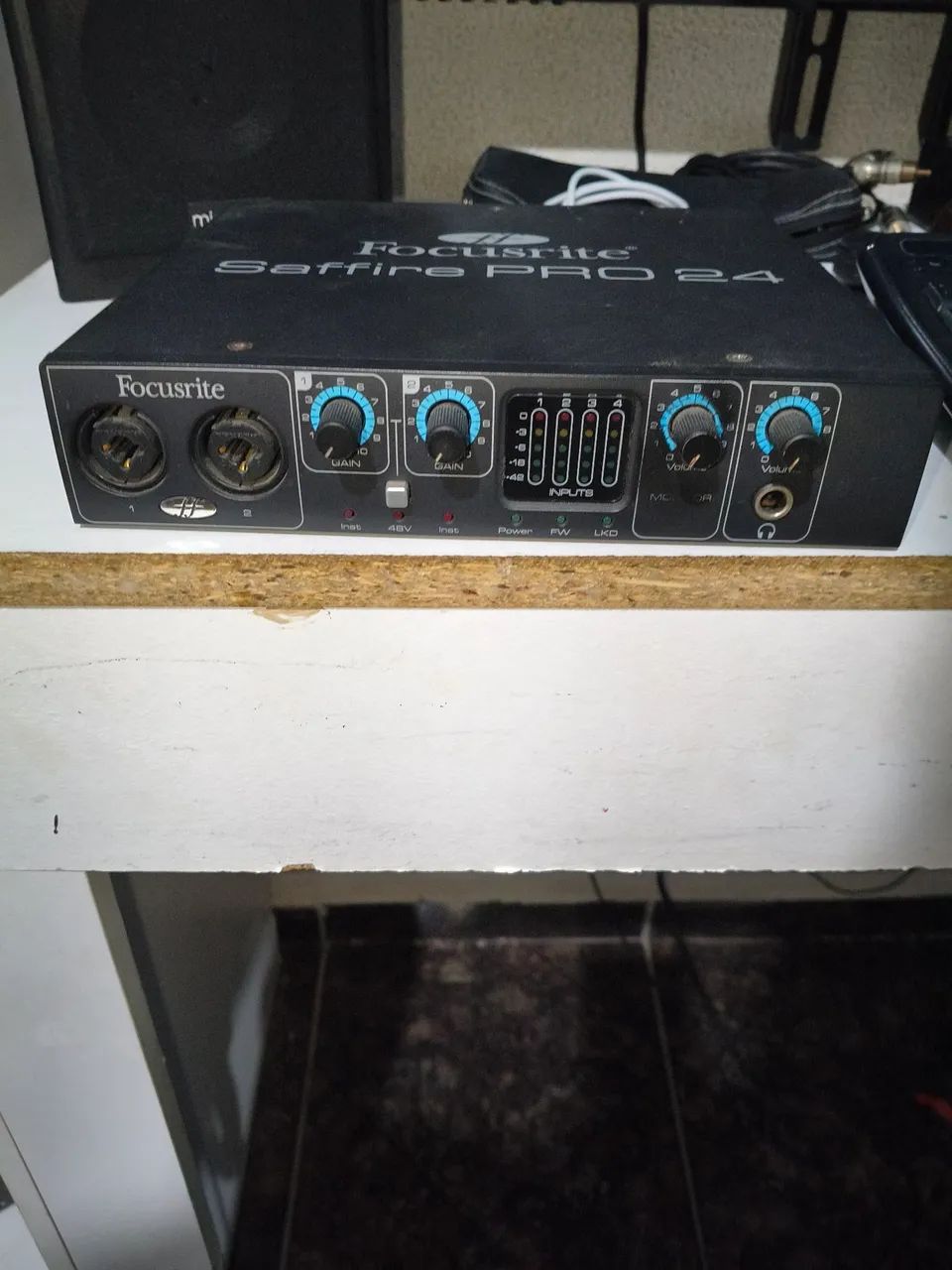 Interface de Áudio Focusrite Saffire Pro 24  - Foto 2