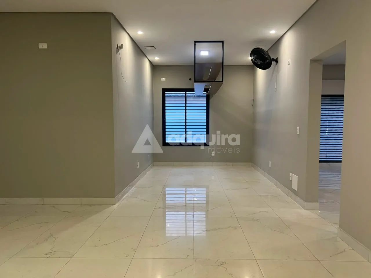 Comercial para Locação 8 Vagas, 130.63 m², Centro - Foto 2
