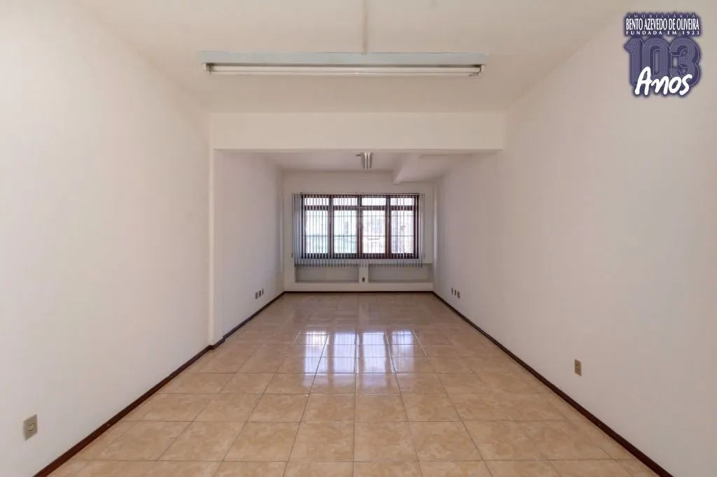 Excelente Sala Comercial em Ótima Localização no Bairro Cidade Baixa - Foto 2