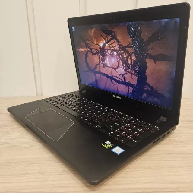 Notebook Samsung Odyssey i7 7th - 8Gb Ram - GTX 1050 - SSD e 1Tb HD - Foto 3