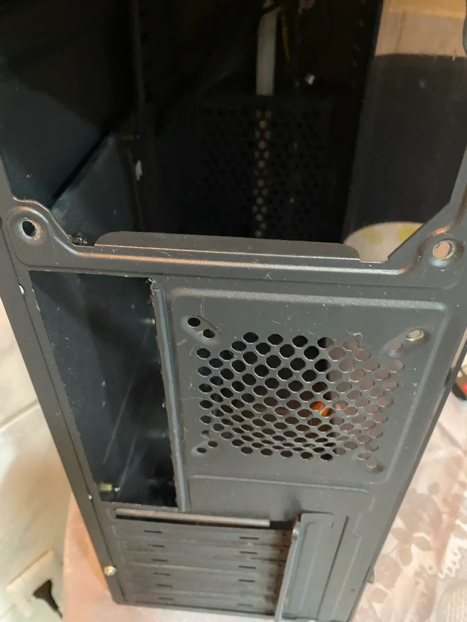 Gabinete pc - Foto 2