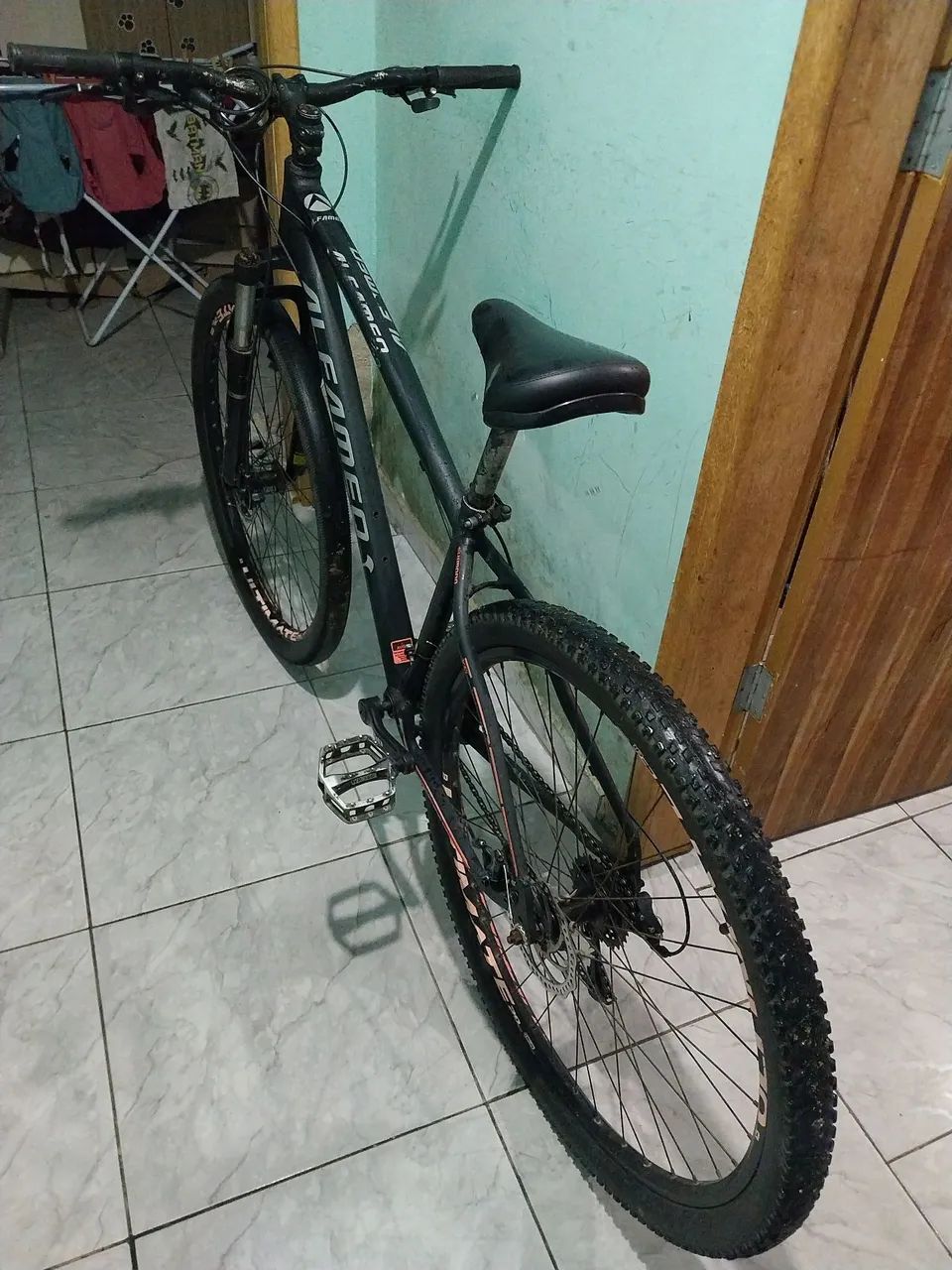 Bicicleta Shimano de aluminio aro 29 - Foto 4