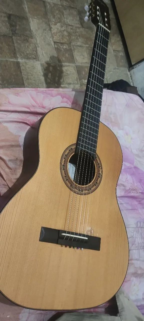 Violão revisado e regulado tampo maciço  - Foto 3