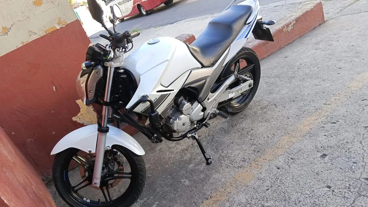Fazer 250 - Foto 2