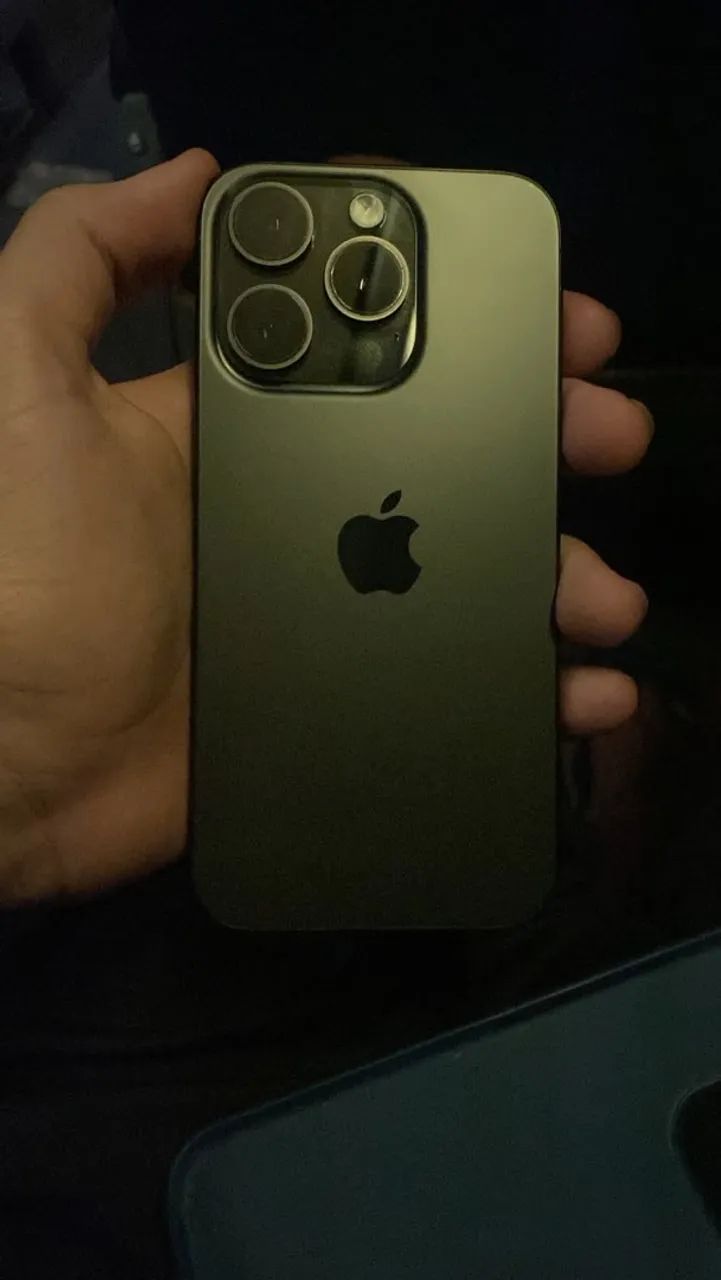 iPhone 15 pro novo