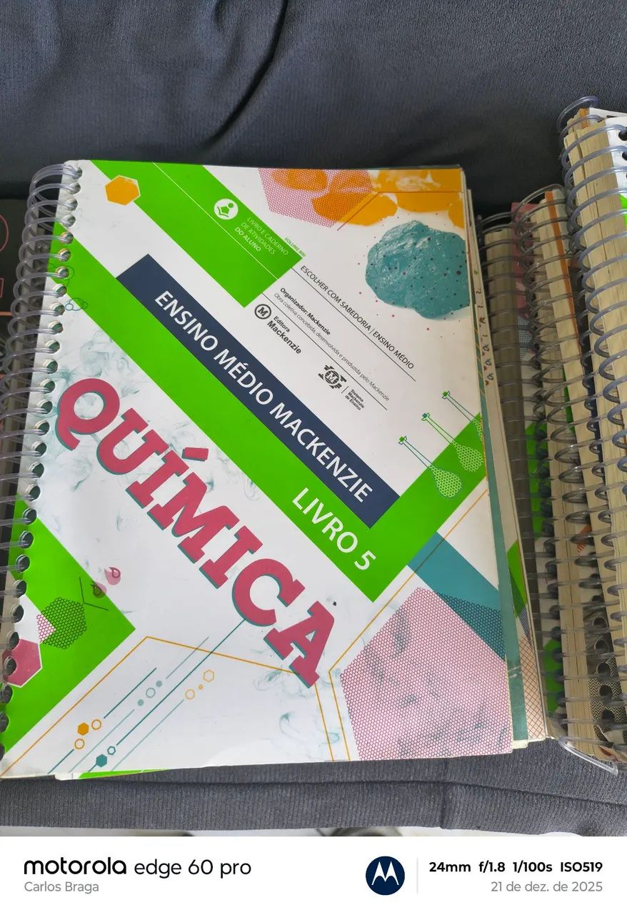 Livros didáticos 