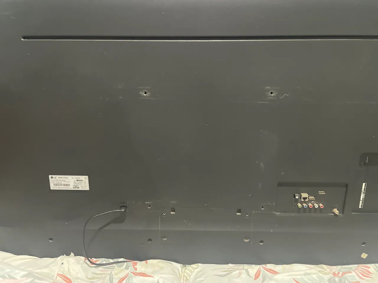 Tv LG 60 polegadas, com avaria na led 444716931959367683