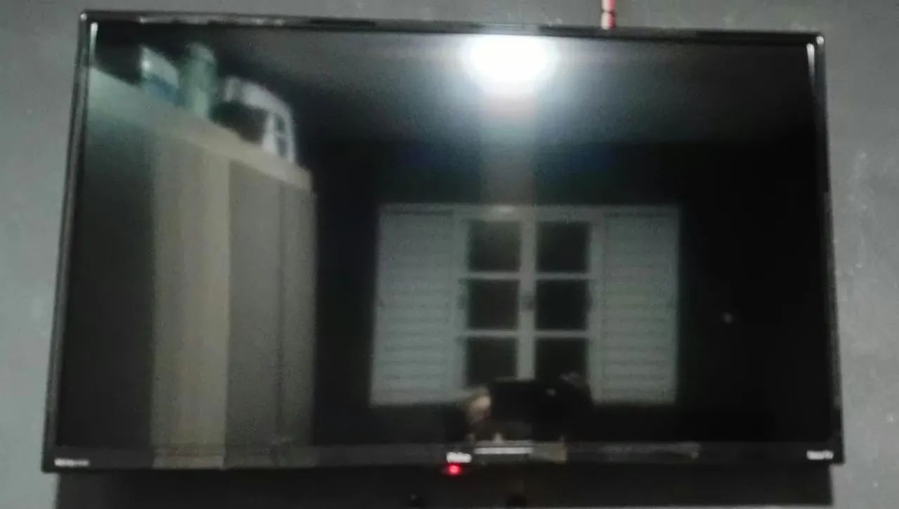Tv Philco smart Roku 32 polegadas  - Foto 4