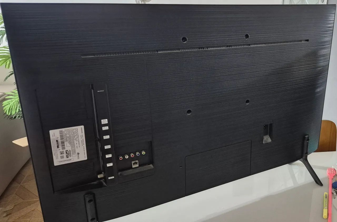 TV Samsung UN43RU7100G - Foto 4