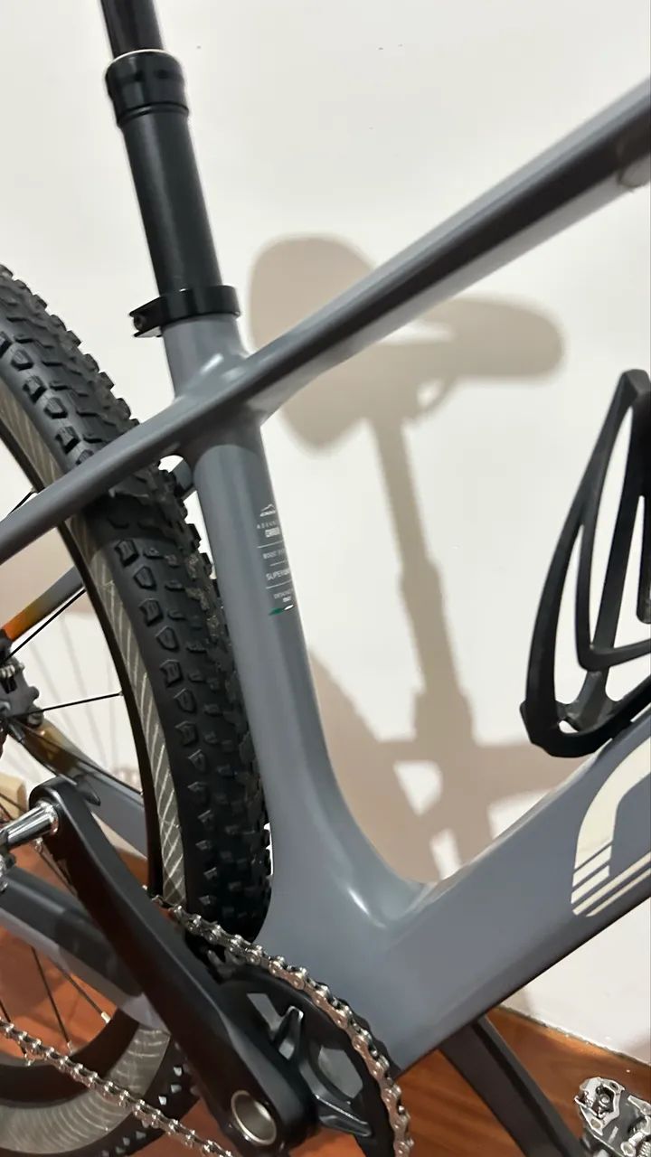 Bicicleta Oggi Agile Pro Carbon 2023 XT - Foto 5