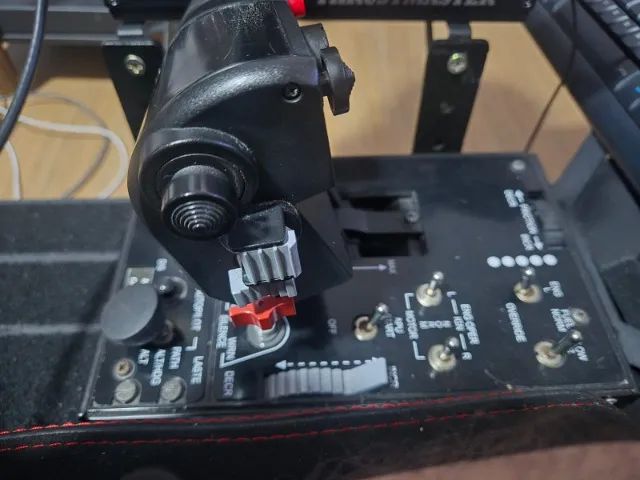Thrustmaster Warthog Dual Throttle - Usado - Foto 4