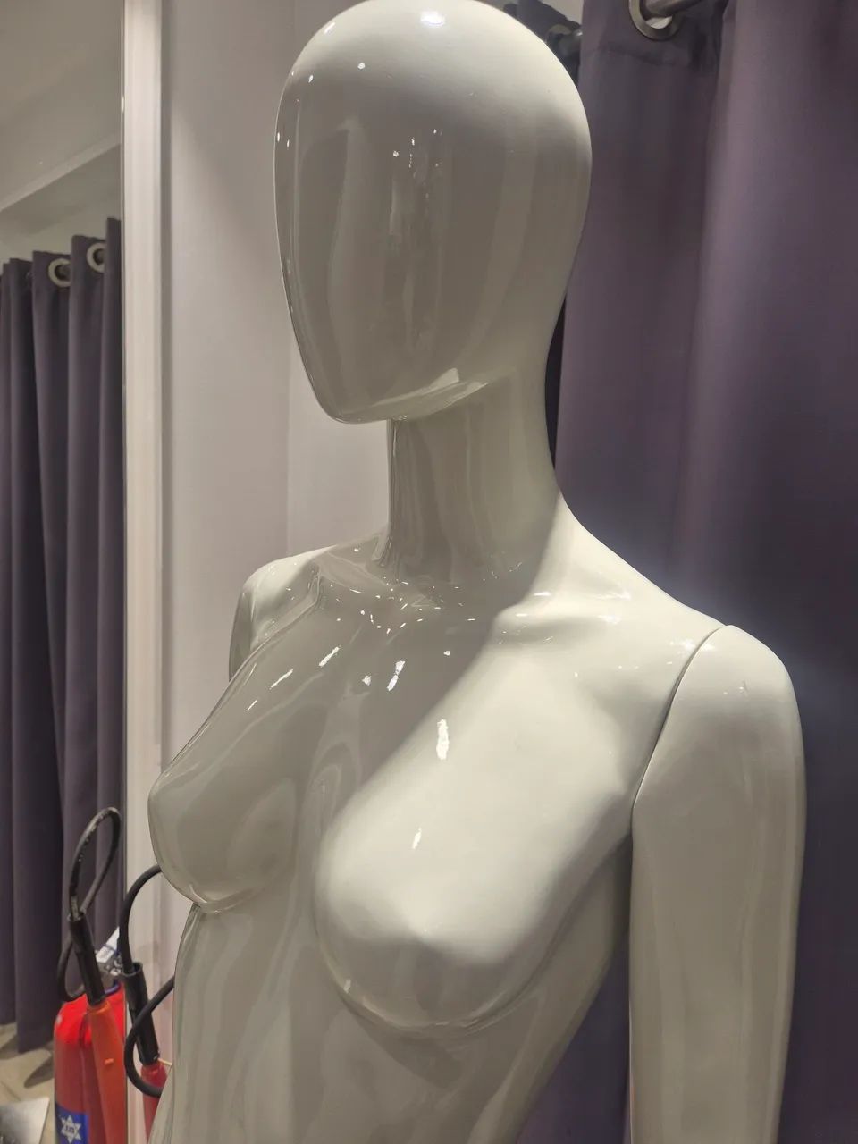 Manequim feminino  - Foto 5