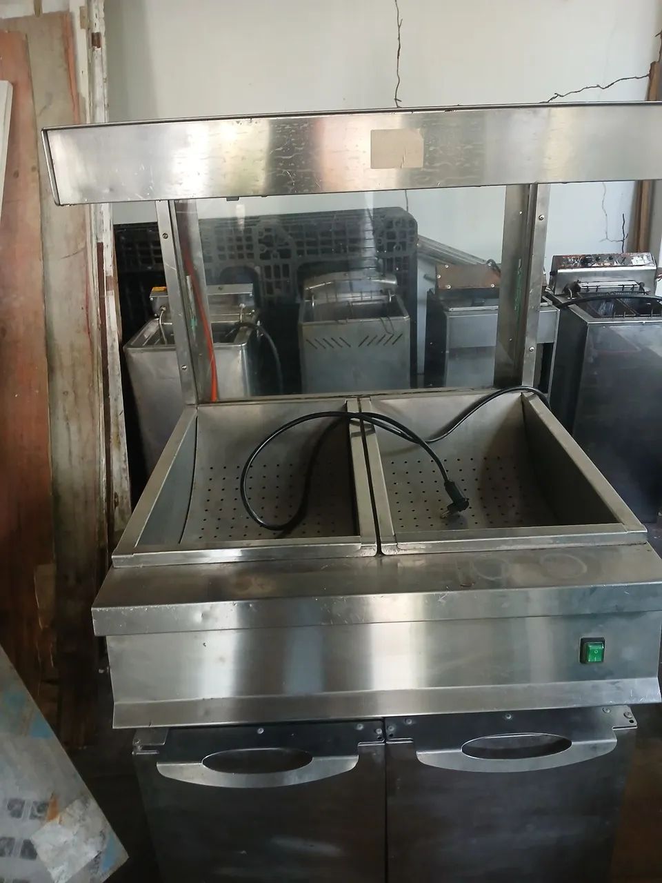 Estufa para aquecimento de fritas com armario  - Foto 4