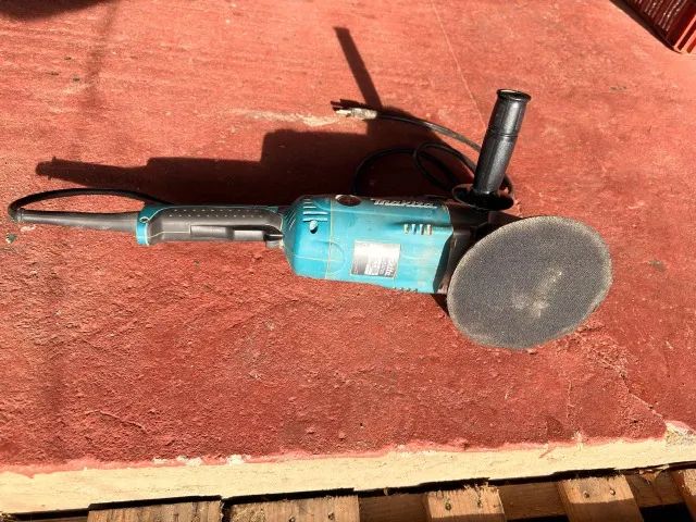 Lixadeira Angular Makita SA7021 7? 2200W - Foto 3