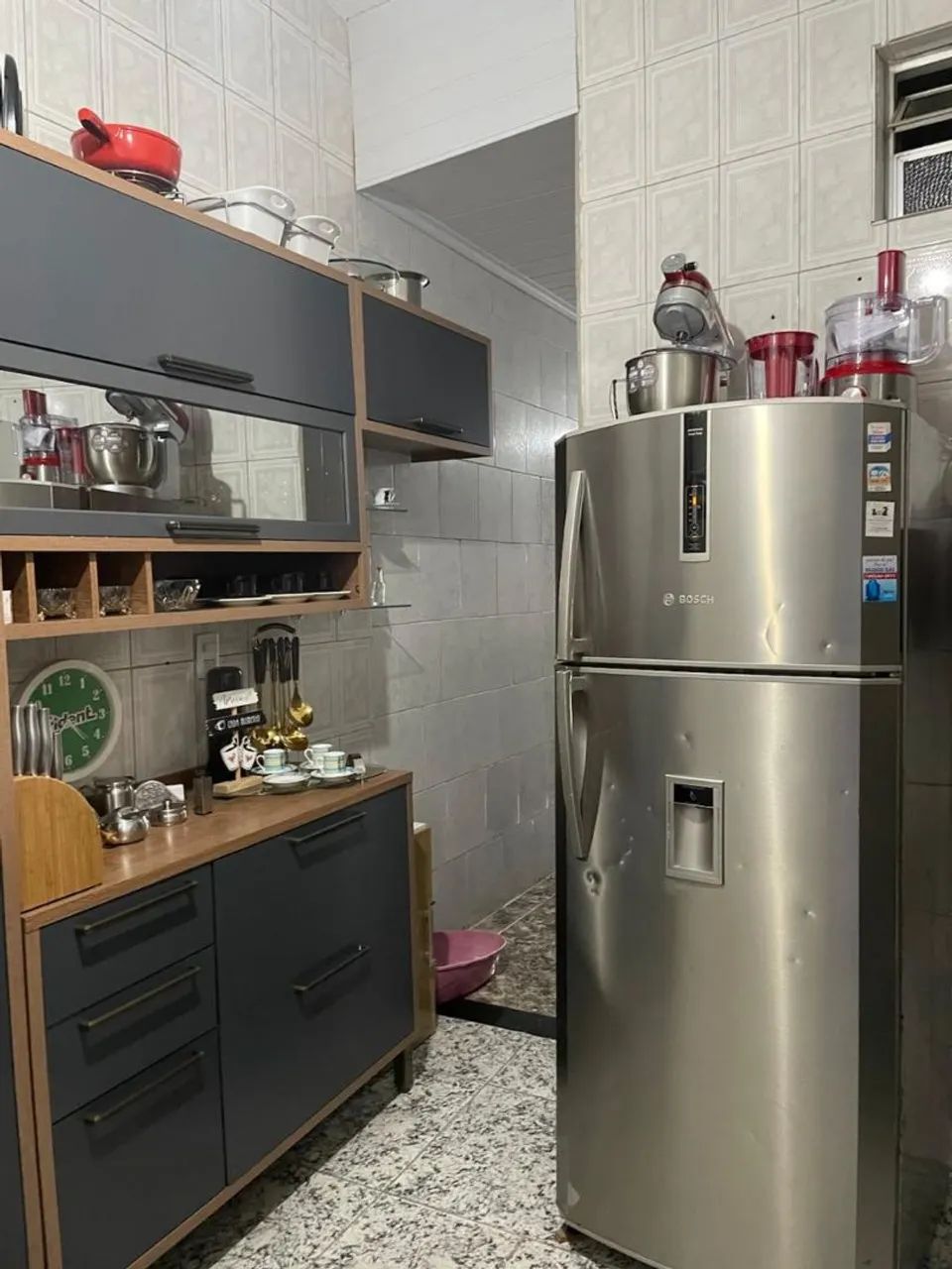 Alugo quarto para moça  - Foto 4