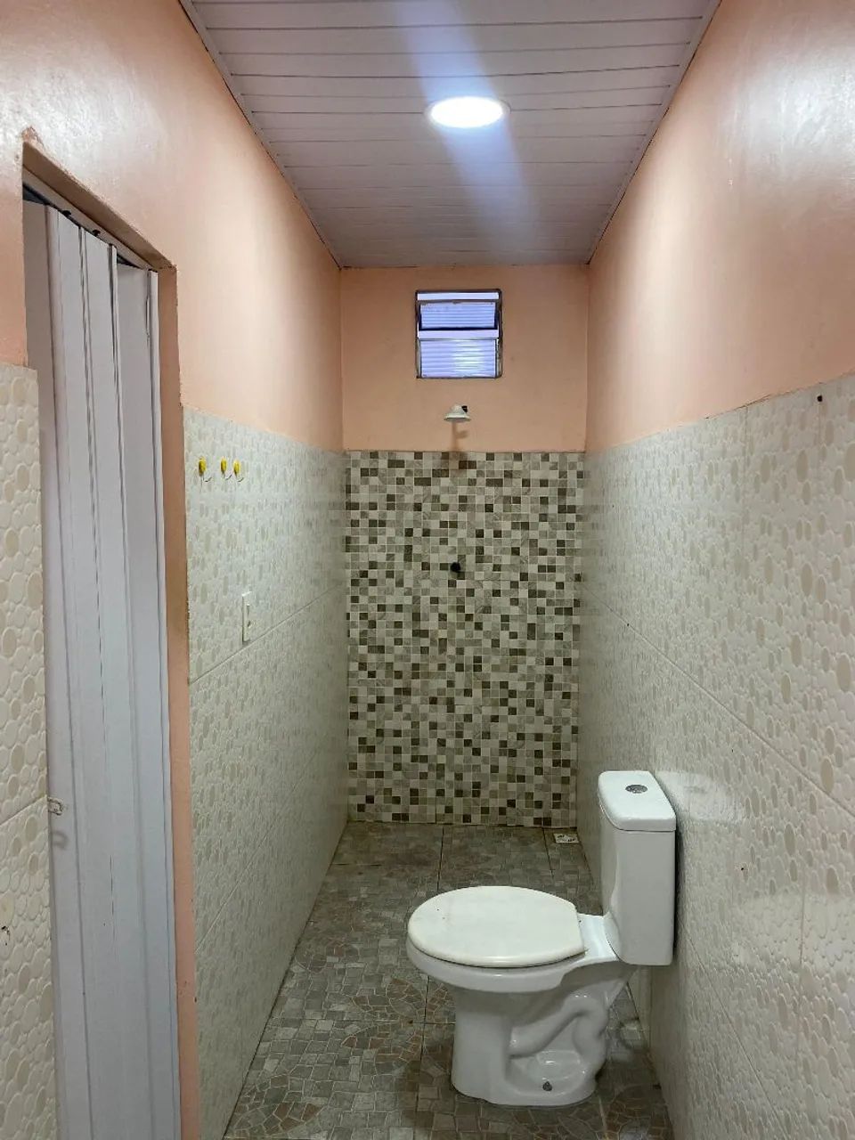 ? ALUGA-SE CASA - PETRÓPOLIS