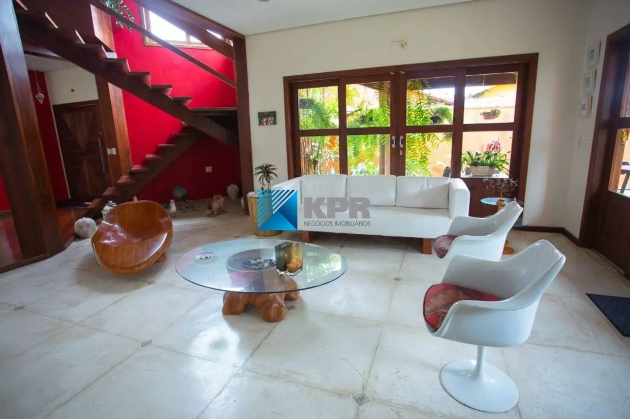 Casa à venda, linda, espaçosa e com excelente acabamento!! - Foto 4