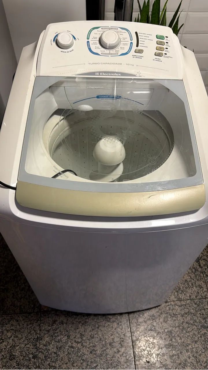 Máquina Lava Roupas Electrolux 