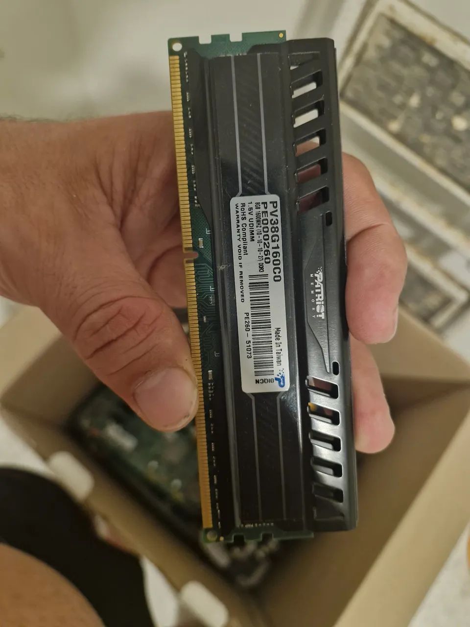 Peças de computadores funcionando 