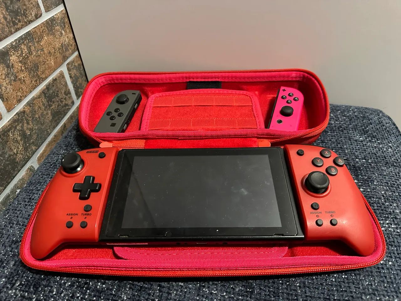 VENDO NITENDO SWITCH MUITO NOVO  - Foto 2