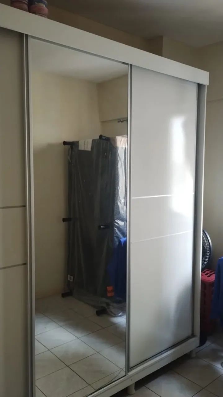 Vende se Guarda roupa 