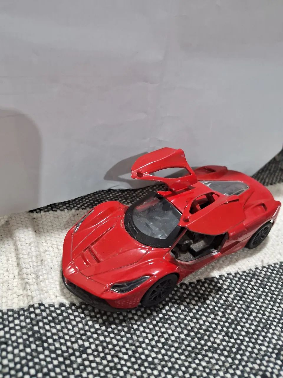 Miniaturas carros e bicicletas  - Foto 3