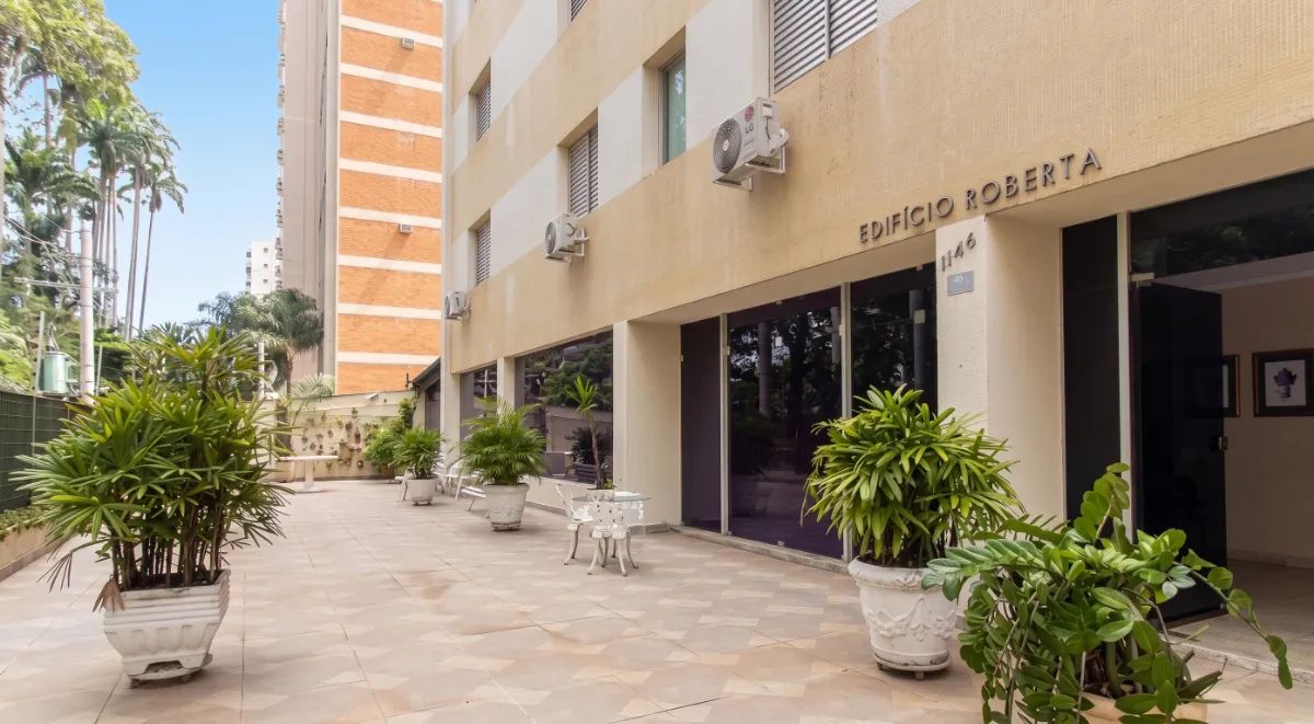 Apartamento para venda em Centro com 3 quartos, sendo 3 suítes, 240m² - Foto 2